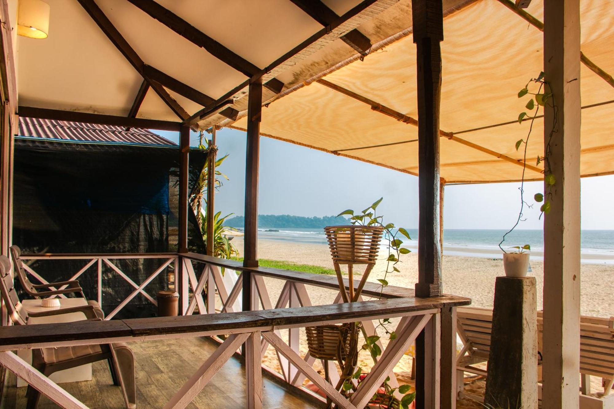 キューバ パトネム ホテル Patnem Beach エクステリア 写真